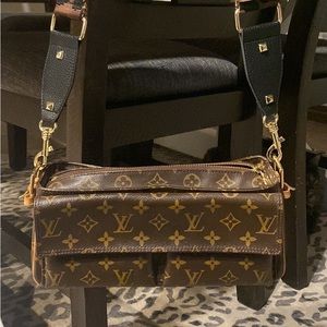 Louis Vuitton monogram Viva Cite MM